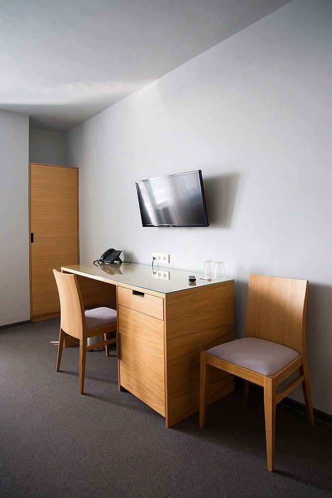 Hotel Atom Třebíč Extérieur photo